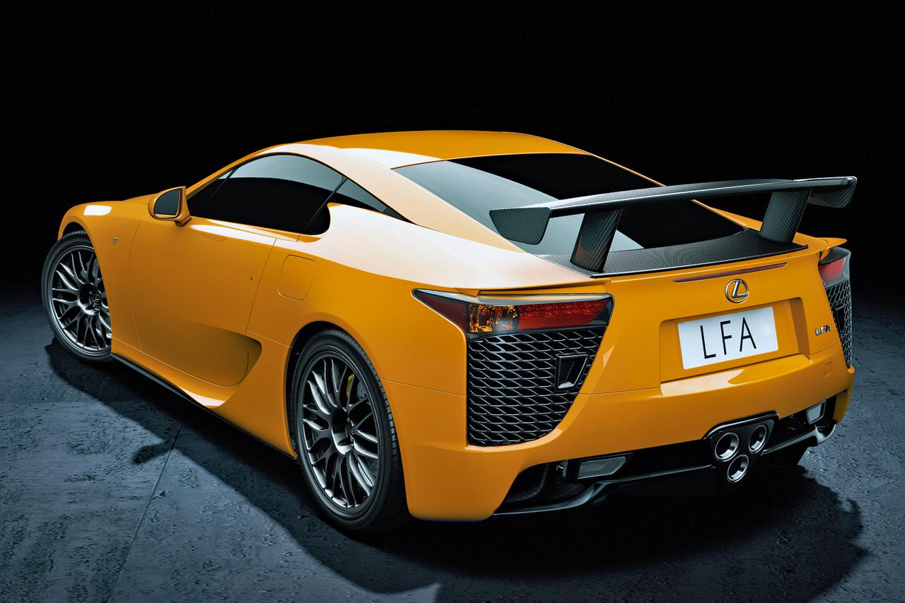 スーパーカー年代記 071 レクサス Lfaは世界で500台限定の F シリーズ最高峰モデル Webモーターマガジン 自動車情報サイト 新車 中古車 Carview