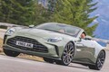 アストン マーティン・ヴァンテージ・ロードスター（1）　進化版ハードをチェック　随一の極上インテリア