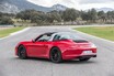 ポルシェ911タルガ4GTS、スポーティネスとエレガンスを同時に味わう