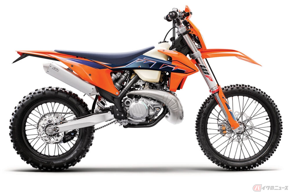 2スト150ccから4スト500ccまで Ktmジャパンが22年型のエンデューロモデル12機種を発表 バイクのニュース 自動車情報サイト 新車 中古車 Carview