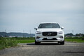 プラス10万円の価値とは？ ボルボ XC60 B5試乗