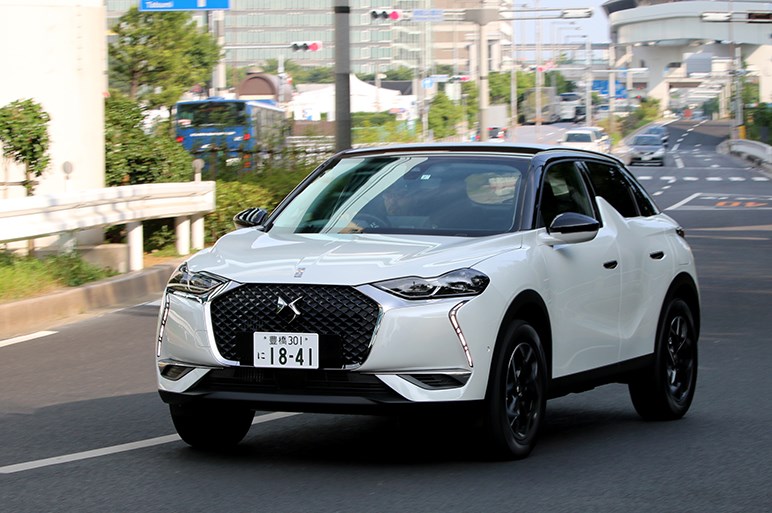 DS3クロスバックは個性的デザインと走り味でドイツ車にはないフランス流の世界を見せる