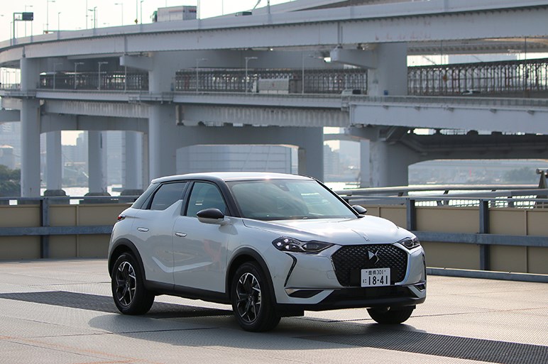 DS3クロスバックは個性的デザインと走り味でドイツ車にはないフランス流の世界を見せる