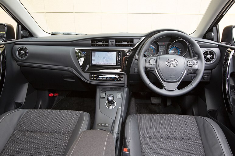 オーリス ハイブリッド発売。欧州流の味付けは存在感を出せるか？