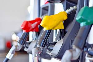 ガソリン暫定税率が廃止！ ガソリンの価格はいつから何円下がる？ 軽油はどうなるの？