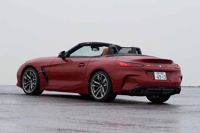 新型BMW Z4はスープラとの共同開発で驚きの操縦性と快適性を得たが、ふだん乗りでは過激すぎる面も