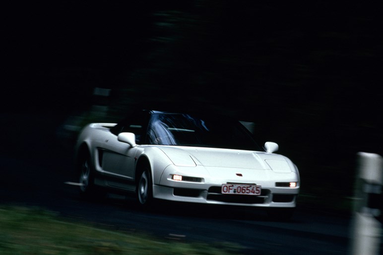 名門「イタルデザイン」が初代「NSX」にインスパイアされた謎のニューモデルを開発中！ 今わかっている情報まとめ