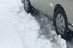「またトラックが雪でスタックしてるよ」はいい加減な運行が原因とは限らない！　スタッドレスを履こうがチェーンを装着しようがダメなこともある