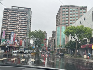 スリップサインでは遅すぎる！ ウエット性能が落ちる“意外なタイミング” ～Weeklyメンテナンス～
