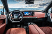 【クラスに生じる激しい競争】BMW iX　試作車の助手席に同乗　航続600km　総合523ps　前編