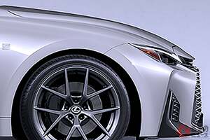 新車600万円台!? レクサスの新型「スポーツ“セダン”」に反響多数！ 12年ぶり大刷新で「“新”スピンドルグリル」採用に「早く見たい」の声も！ 走りも進化した新「IS」が話題に