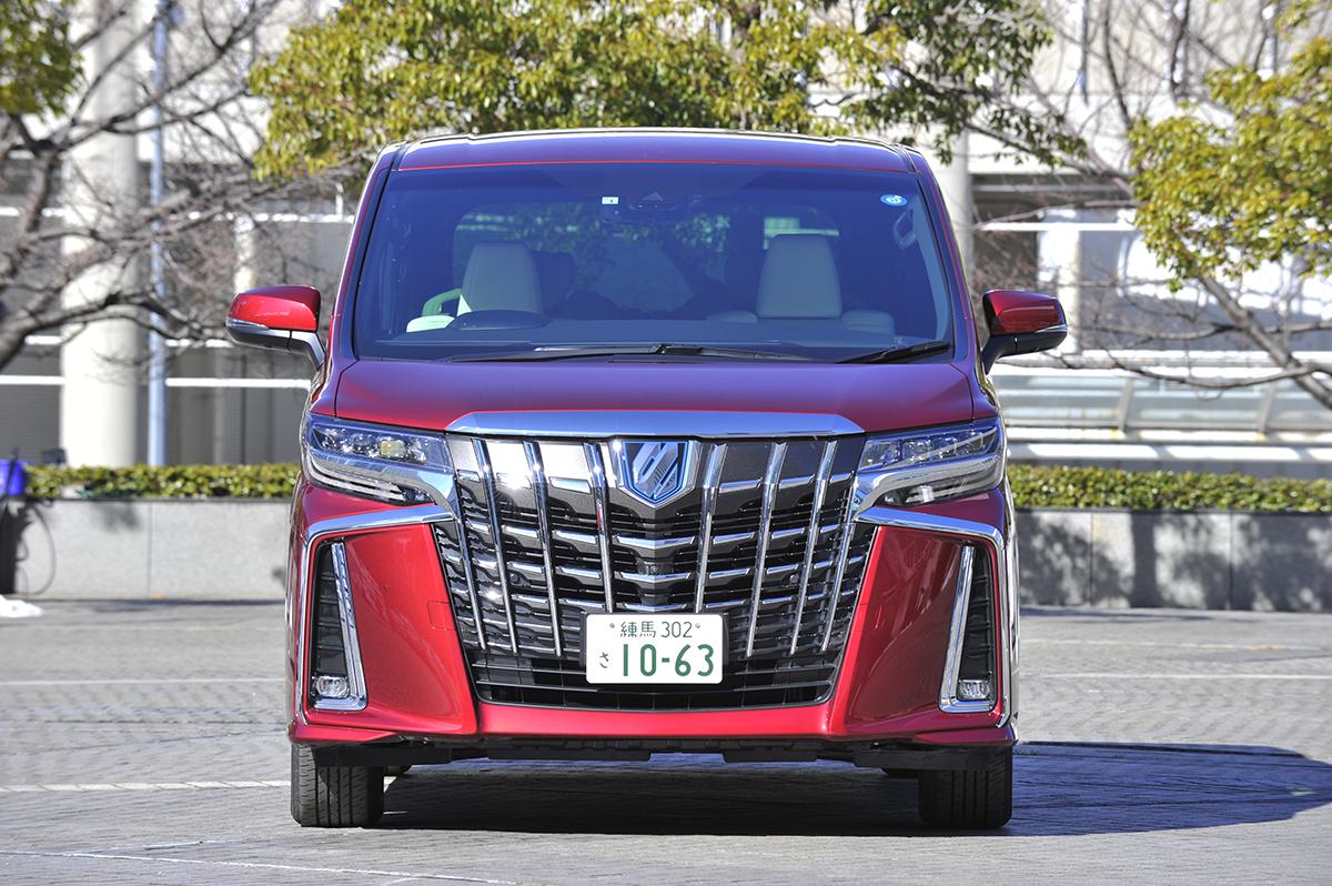 経済的不安が叫ばれるいま２台の高額車が絶好調の不思議 トヨタ アルファード ハリアーが売れるワケ Web Cartop 自動車情報サイト 新車 中古車 Carview