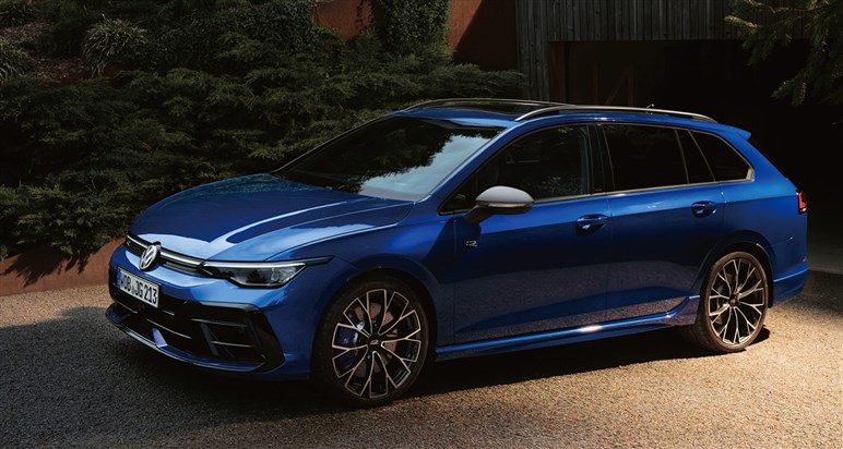 ファンな走りと実用性だけじゃない！ 新型「ゴルフ“8.5”GTI」は“DCC”で快適性までも手に入れた