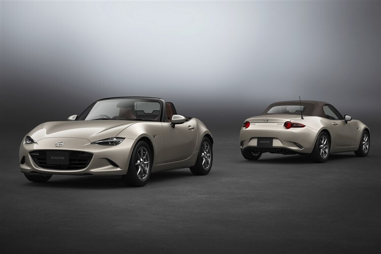 マツダ、ロードスターを一部改良。新色「ジルコンサンド」と特別仕様車「ブラウン・トップ」が追加、価格も改定