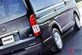 トヨタ「“新”ハイエース」が凄い！ 2.8Lの専用“高出力エンジン”×走りの「スポーティサス」も採用！ 精悍ブラック仕様がカッコイイ新「スーパーGL DARK PRIME S」どんなモデル？