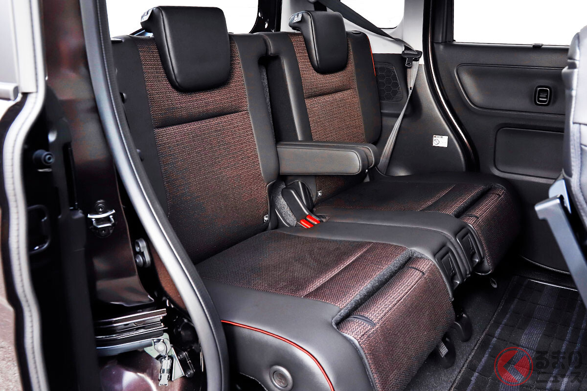 6年ぶり全面刷新のスズキ「新型軽ワゴン」登場！ もはや“高級車”な「豪華装備」多数採用！ 「新型スペーシア」の軽クラス超え装備とは