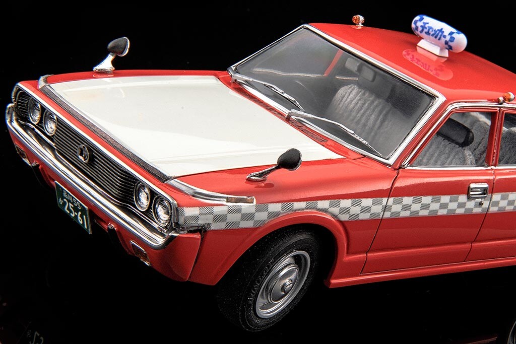 美品　川端企画 1/43 トヨタクラウン　MS80　タクシー黄 美品 川端企画 1/43 トヨタクラウン MS80 タクシー黄