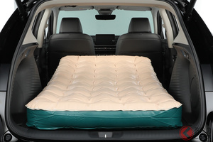 新型SUVの車内に「寝床」まるっと入っちゃう!? ホンダ新型「ZR-V」は車中泊も可能か