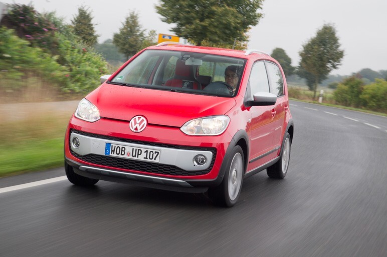 クロスup!　先行試乗。都会派クロスオーバー