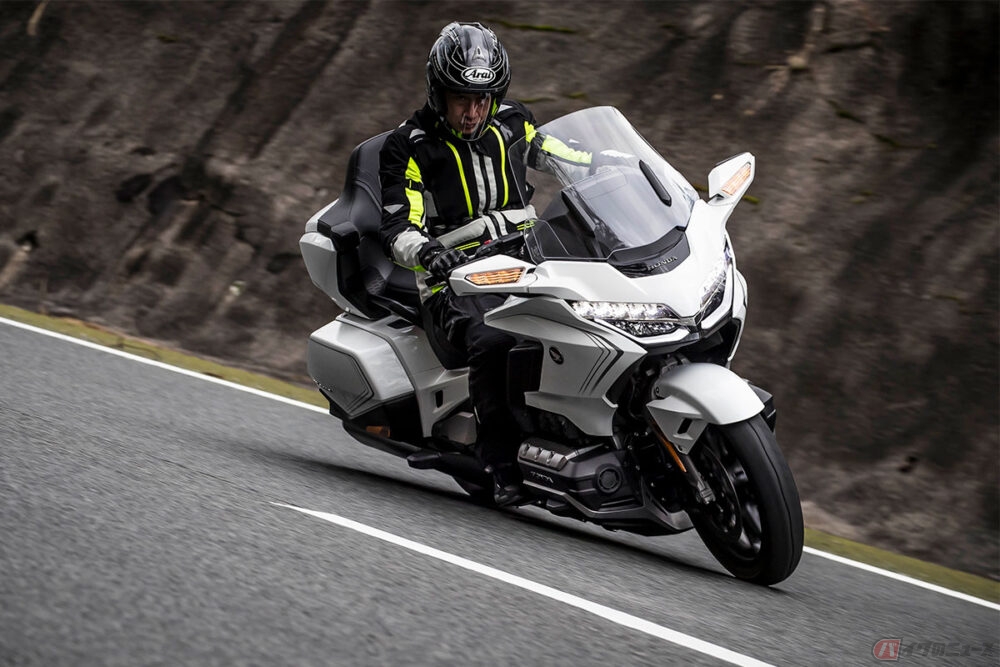 The 燃費 水平対向6気筒エンジン搭載 ホンダ Gold Wing Tour Dct の燃費性能は 年モデルを測る バイクのニュース 自動車情報サイト 新車 中古車 Carview
