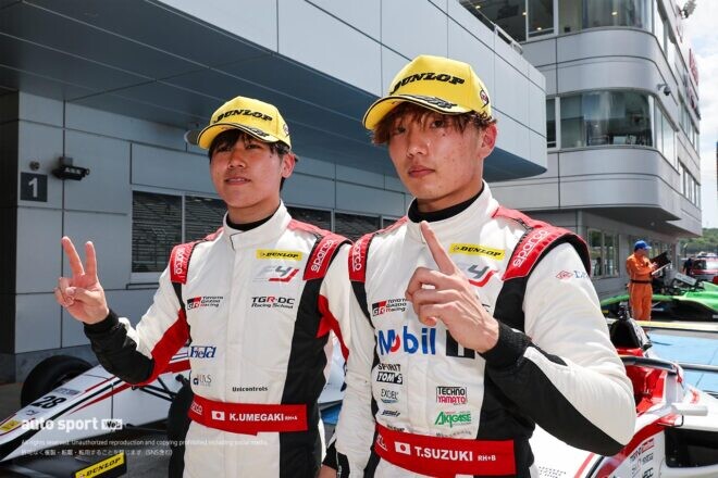 FIA-F4、FRJで活躍する鈴木斗輝哉と梅垣清が5月のGTEテストで初のGT300ドライブ。みせたスピードと自信
