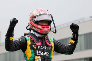 スーパーフォーミュラ王者の坪井翔、F1テストデビュー決定！　舞台はなんと“富士”……平川亮とハース旧車をドライブ