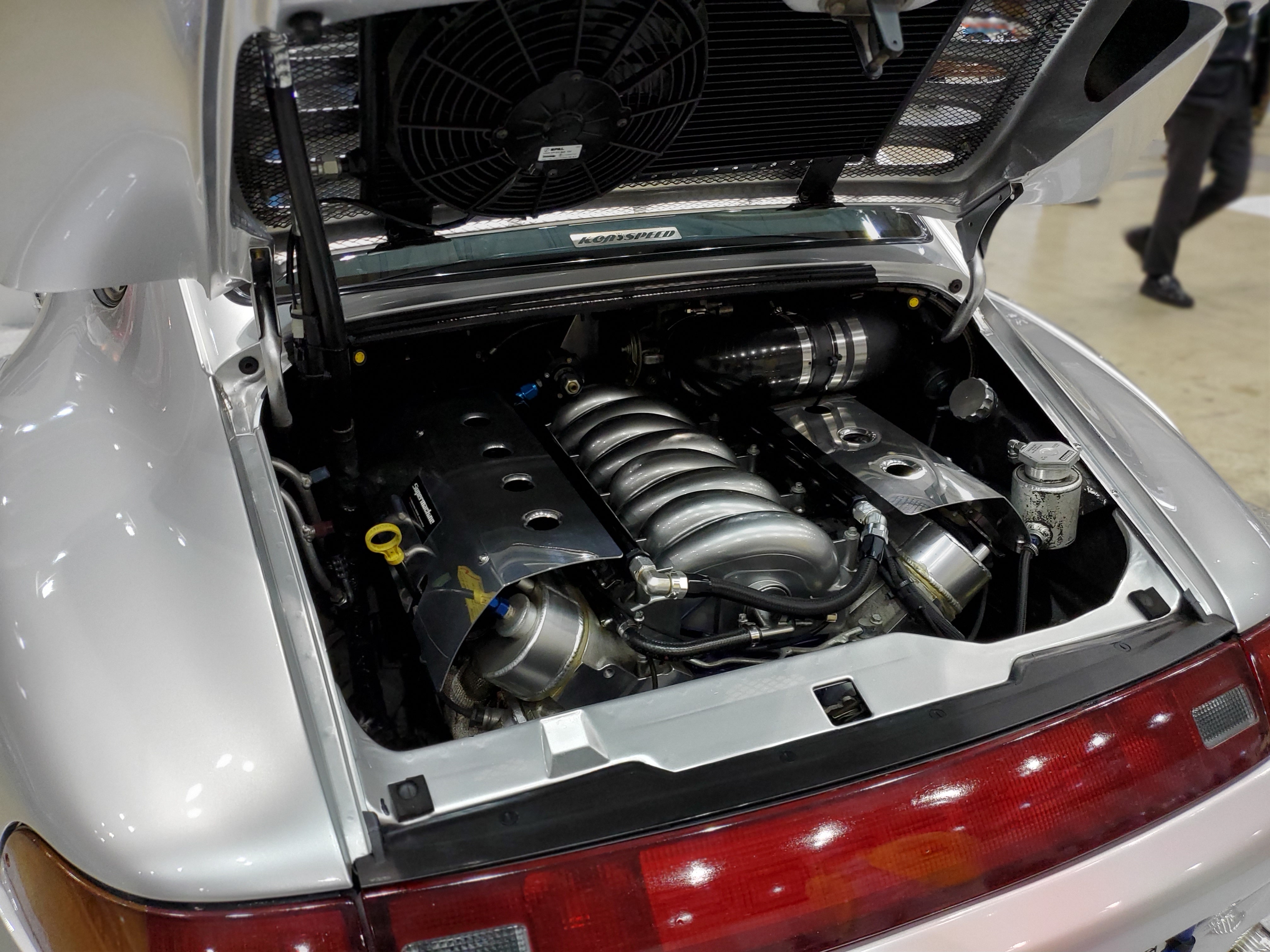 アメリカンv8エンジンを搭載したポルシェ911に注目 Gq Japan 自動車情報サイト 新車 中古車 Carview
