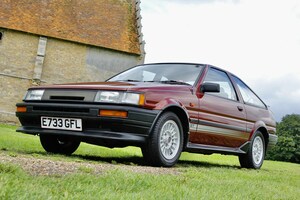 AE86（ハチロク）が海外で人気沸騰中！　440万円の過去最高値を大幅更新したオークション価格とは？