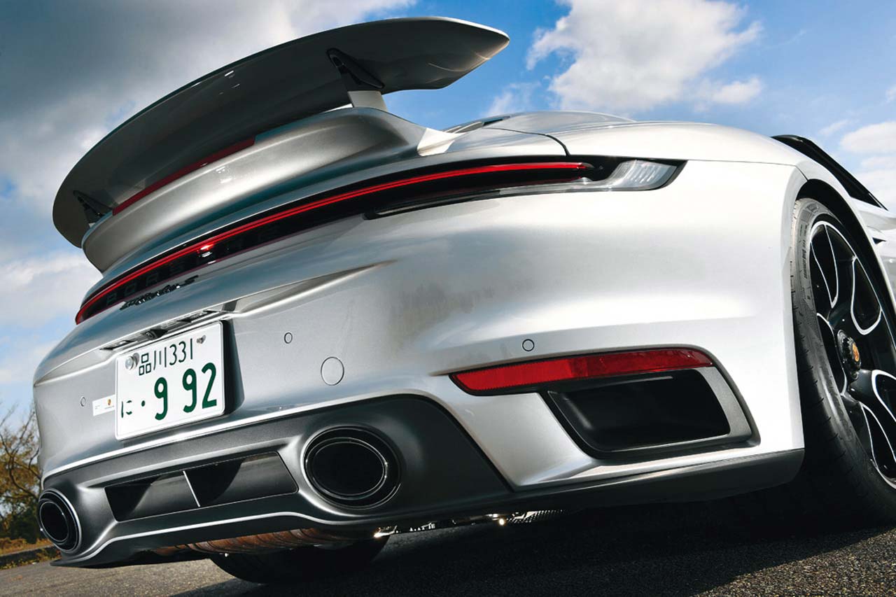 新型ポルシェ911ターボs カブリオレ初試乗 650psのハイパワーは手に負えるのか Genroq Web 自動車情報サイト 新車 中古車 Carview