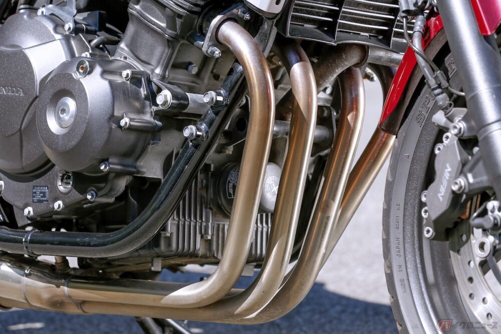 バイクのエンジンから伸びるエキパイの役割とは バイクのニュース 自動車情報サイト 新車 中古車 Carview