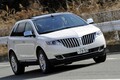 ナビゲーターとMKX。アメリカンラグジュアリーを代表するリンカーンのSUV 2台【10年ひと昔の新車】
