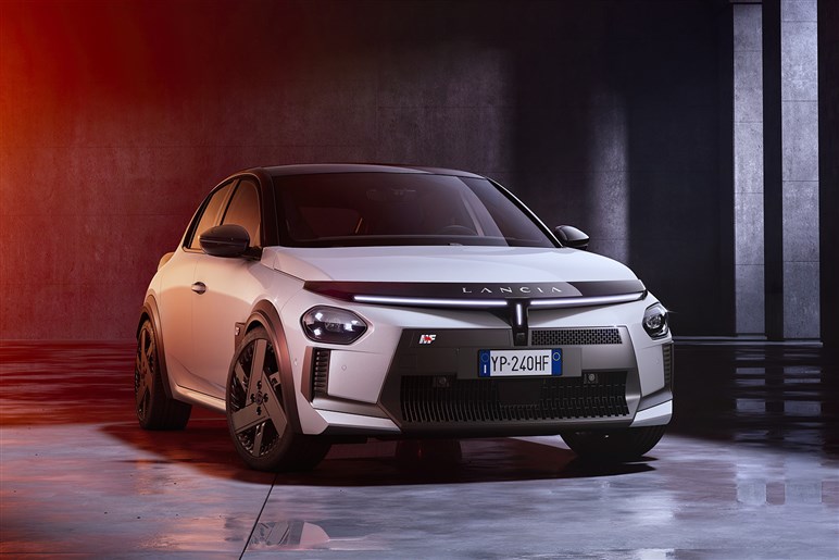 活気を取り戻すイタリア車。名門「ランチア」の“懐かし系”ニューモデルたちは日本に入ってくるか？