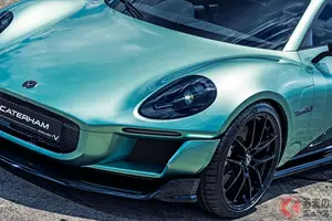 新型「“3人乗り”スポーツカー」まもなく登場へ！ パワフルな「ヤマハユニット」×美麗ボディに「軽量FRレイアウト」採用！ 新型「ケータハム プロジェクト V」TASでプロト披露へ