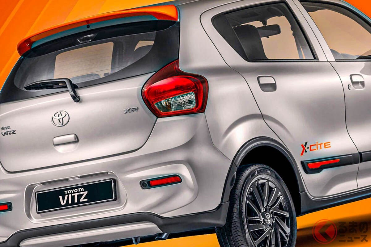 【南アフリカ】3年ぶり復活したトヨタ最新型「ヴィッツ」が話題に！ 全長3.7m級の「超コンパクトカー」に「かわいい」「あり」の声も！ 約136万円のモデルに反響多数！