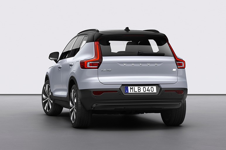 ボルボ、XC40のEVを欧州で発表。航続距離は400kmを超える