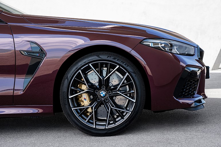 独BMW、M8 グランクーペの市販モデルをロサンゼルスオートショーで公開へ