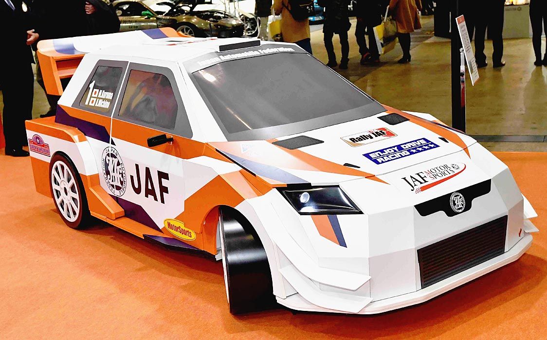 Jaf 11 10 13のラリージャパンに体験型ブースを出展 段ボールで再現したほぼ実寸大のラリーカーを展示 日刊自動車新聞 自動車情報サイト 新車 中古車 Carview