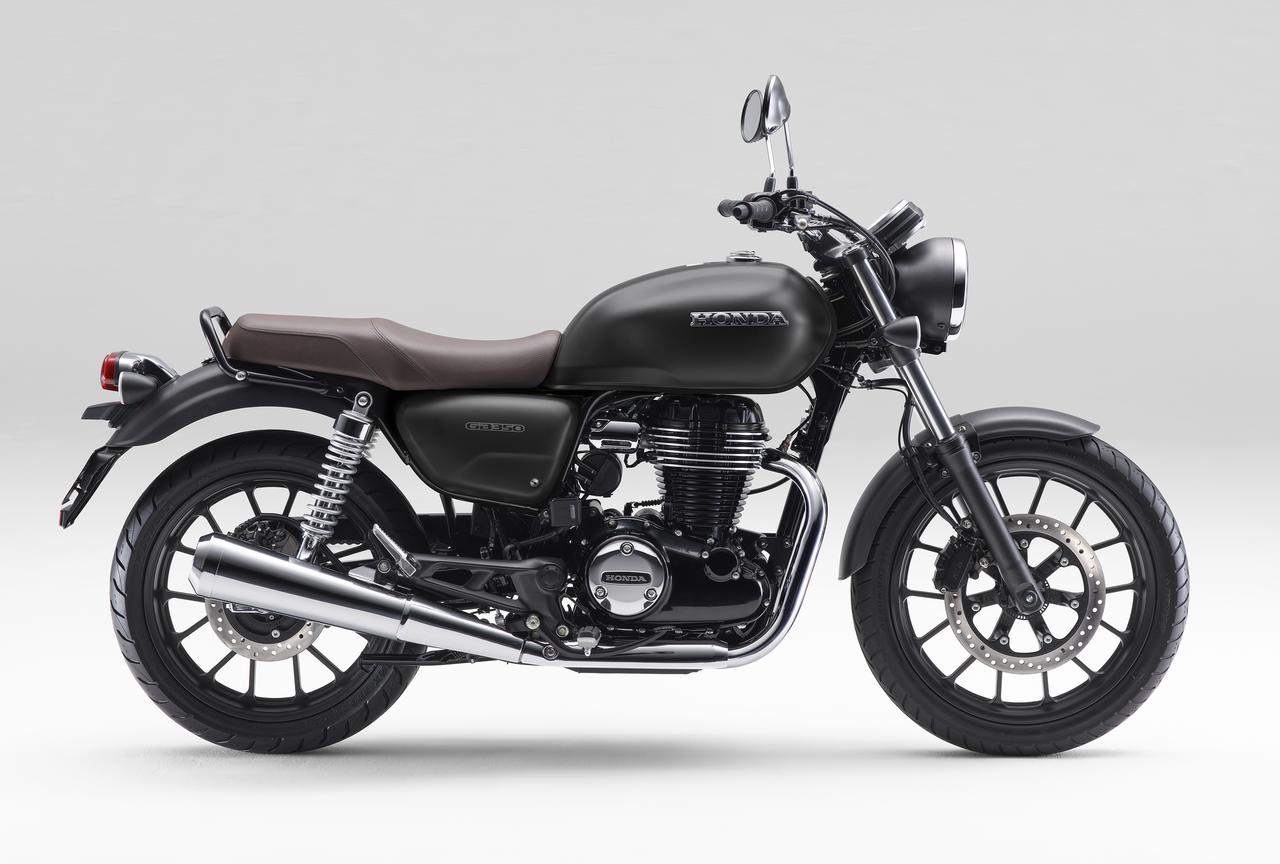 ホンダ Gb350 Gb350s のスタイリングはただの懐古主義ではない 考え抜かれたデザインで生まれた新時代の空冷単気筒バイク Webオートバイ 自動車情報サイト 新車 中古車 Carview