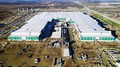 パナソニックエナジー、米カンザス州でテスラ向け車載電池の量産開始　フル稼働時期は未定に