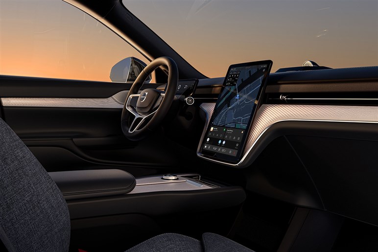ボルボの頂点SUV「EX90」は0-100＝5秒、約1500の超クールなデザイナーズEV