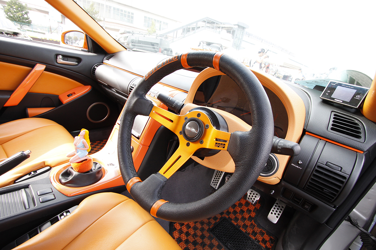 ステアリングの役割とは 交換するメリット デメリットを解説 Auto Messe Web 自動車情報サイト 新車 中古車 Carview