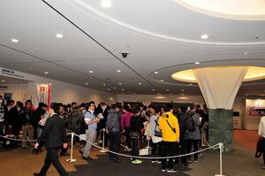 東京オートサロン2019・トミカブースに長蛇の列！ …ってなんでだ？