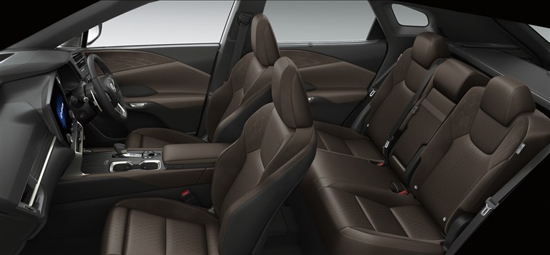 レクサス新型「RX」が発売。2.4LターボハイブリッドやPHEVを設定し価格は664から、納車は1月以降