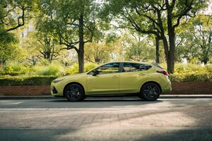 乗れば乗るほど好きになっていく──スバル インプレッサ ST-H Style Edition試乗記