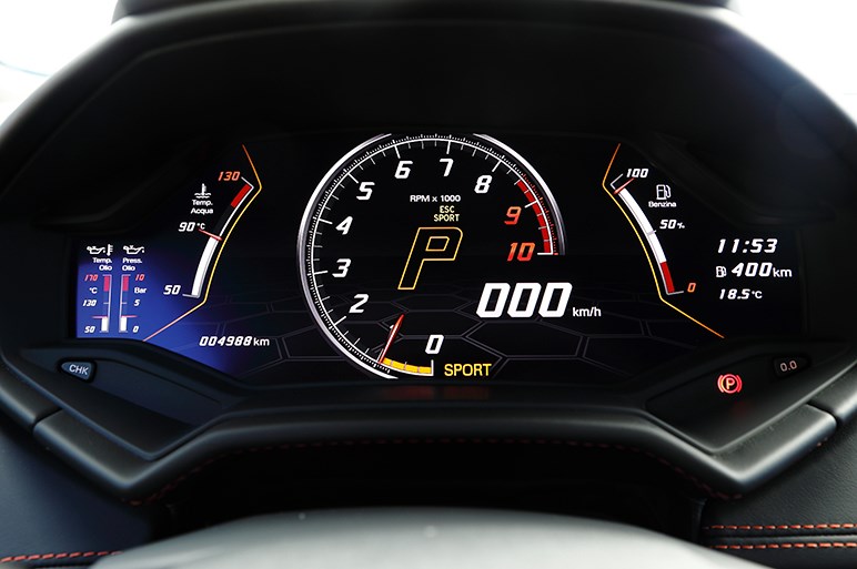 ランボルギーニ「ウラカン EVO」試乗。クルマっていいなと感じさせてくれる憧れを叶えてくれるモデル