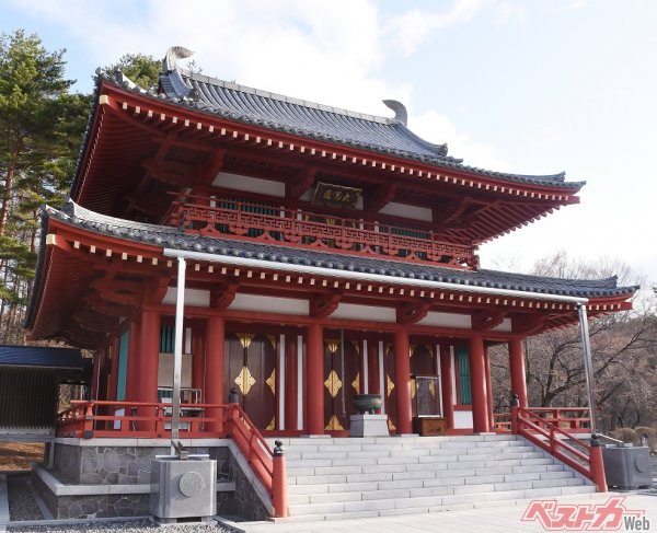 えっ、トヨタはお寺も作ってた？　ご利益は交通安全!!　長野県の蓼科山聖光寺を知っているか