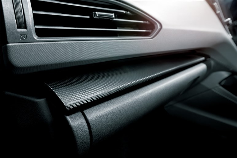 スバル、クロストレックの国内仕様を発表。全車マイルドハイブリッド化、FFモデルも登場、価格は約266から