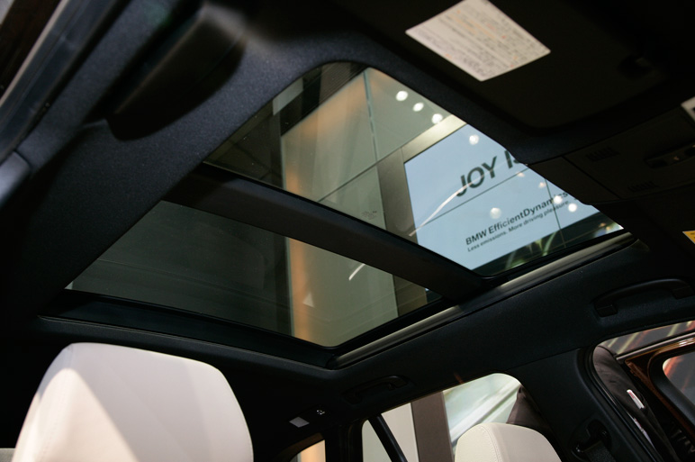 BMW X1、国内発売！ 363～戦略的価格