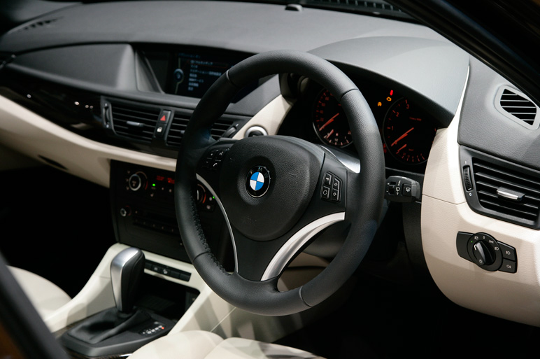 BMW X1、国内発売！ 363～戦略的価格