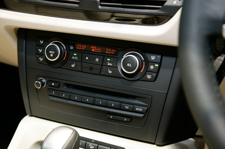 BMW X1、国内発売！ 363～戦略的価格